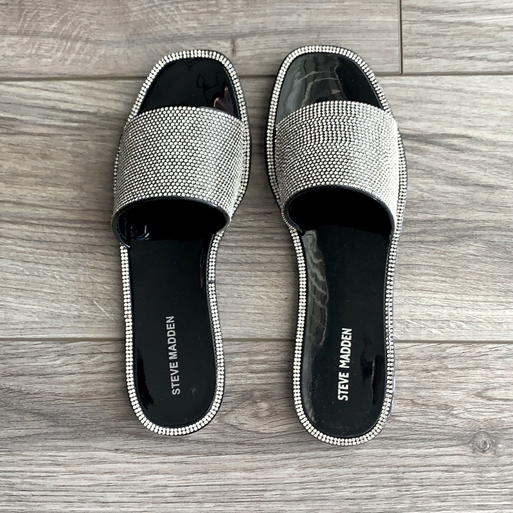 Brand New Steve Madden Rhinestone Sandal Slides